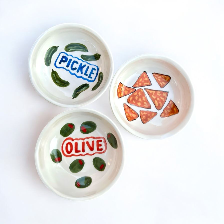 Pickle, Olive & Pepperoni – Renkli Atıştırmalık Kaseleri