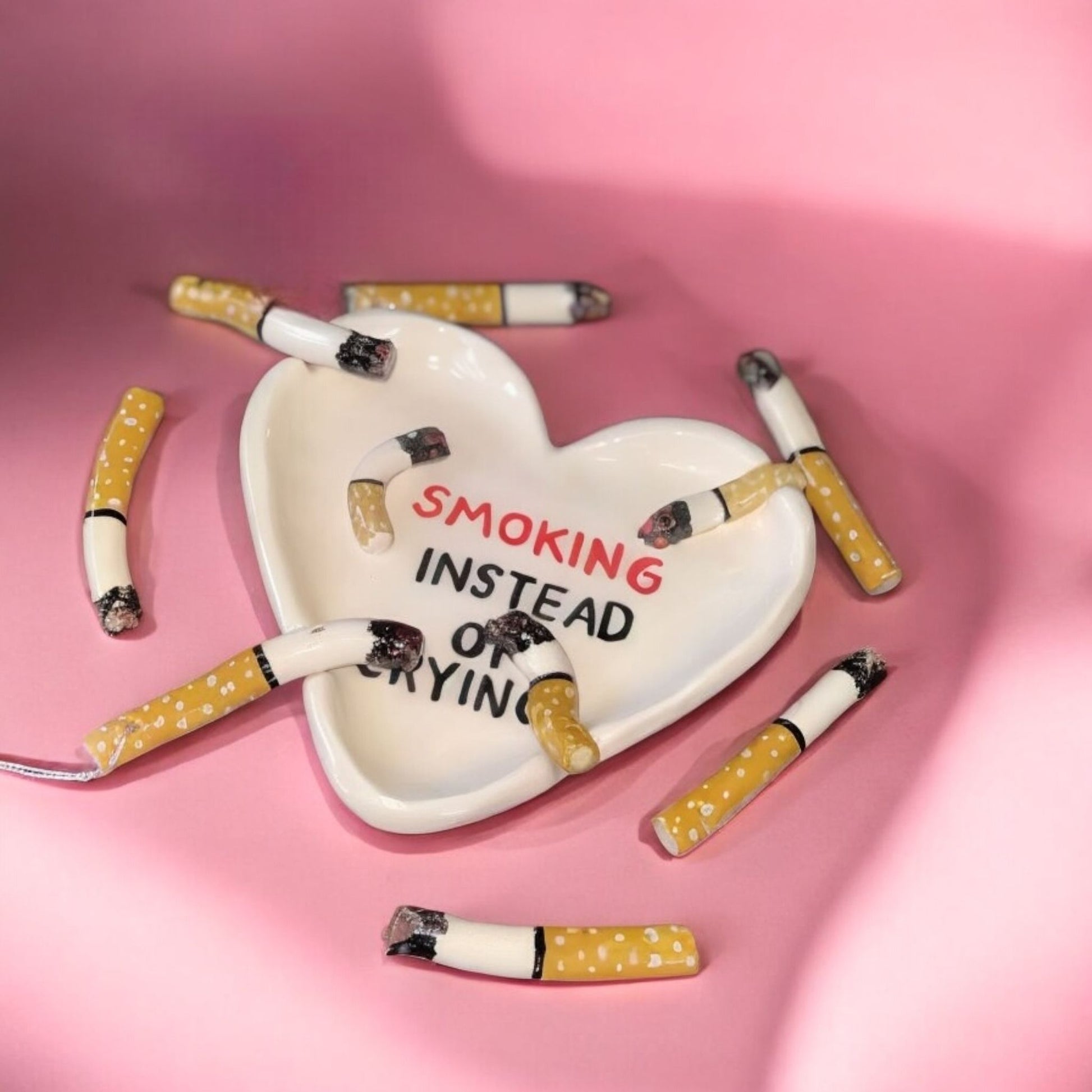 Smoking Instead of Crying – Seramik Küllük